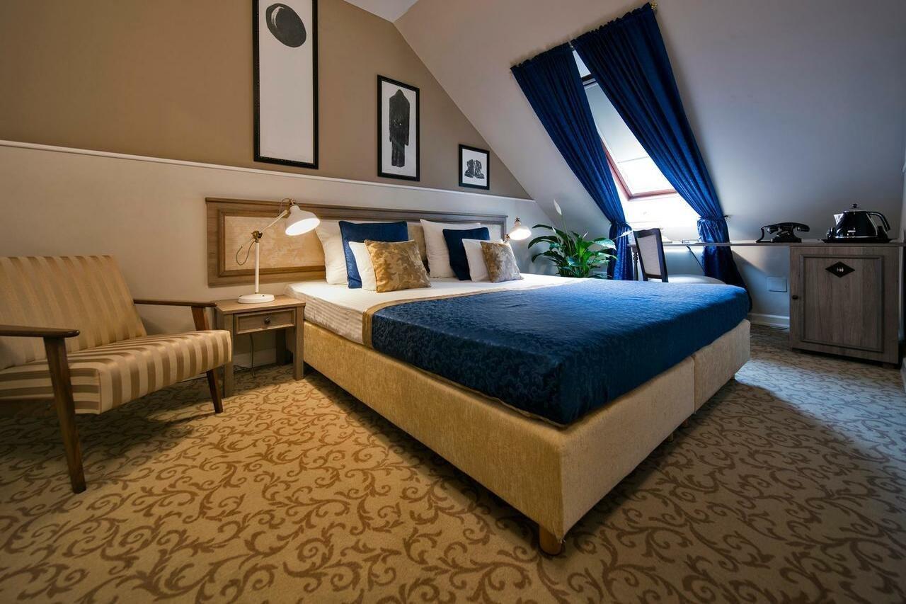 Hotel Jaegerhorn Загреб Екстериор снимка